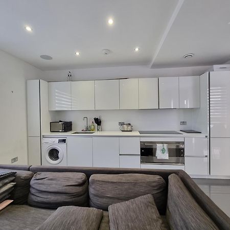 Pristine Rooms In Central Лондон Экстерьер фото